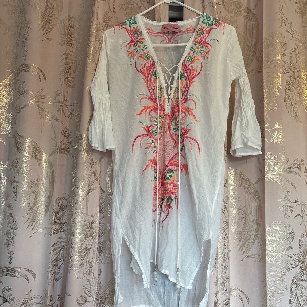 Embroidered White Tunic Top